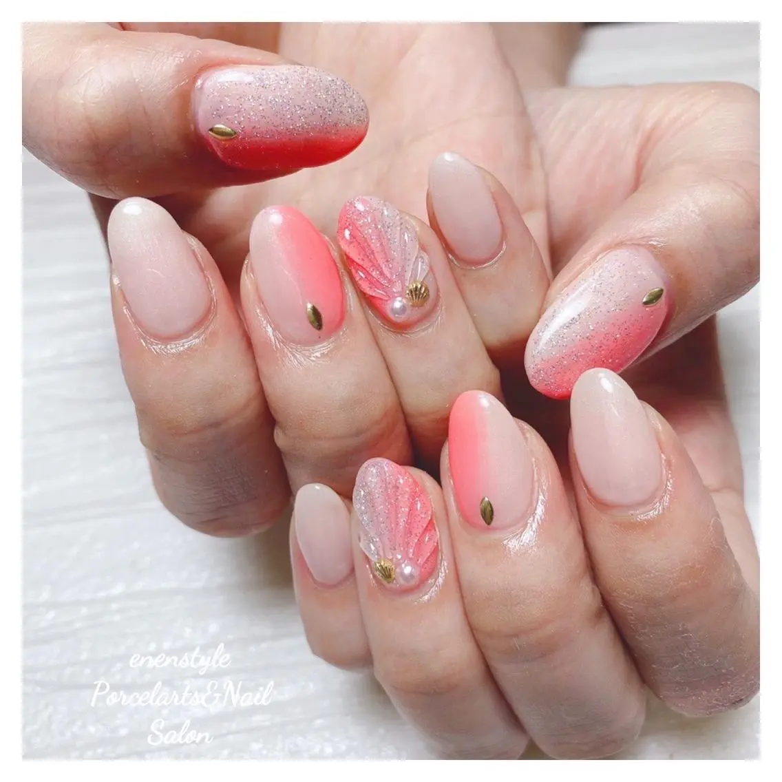 ミディアム ネイル 🐾enen style 🐾のネイルデザイン