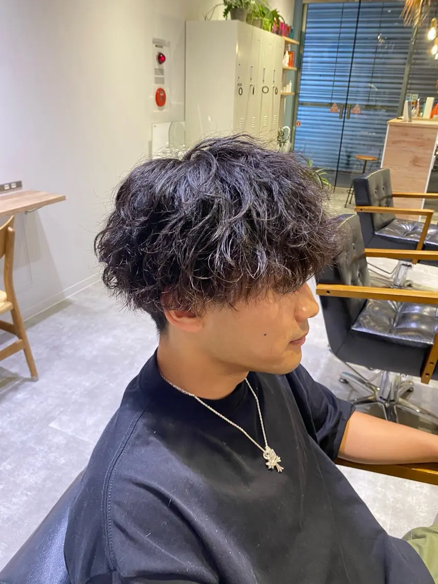 パーマ メンズ メンズパーマ 波巻きパーマ 似合わせ✨ 叶夢のヘアスタイル