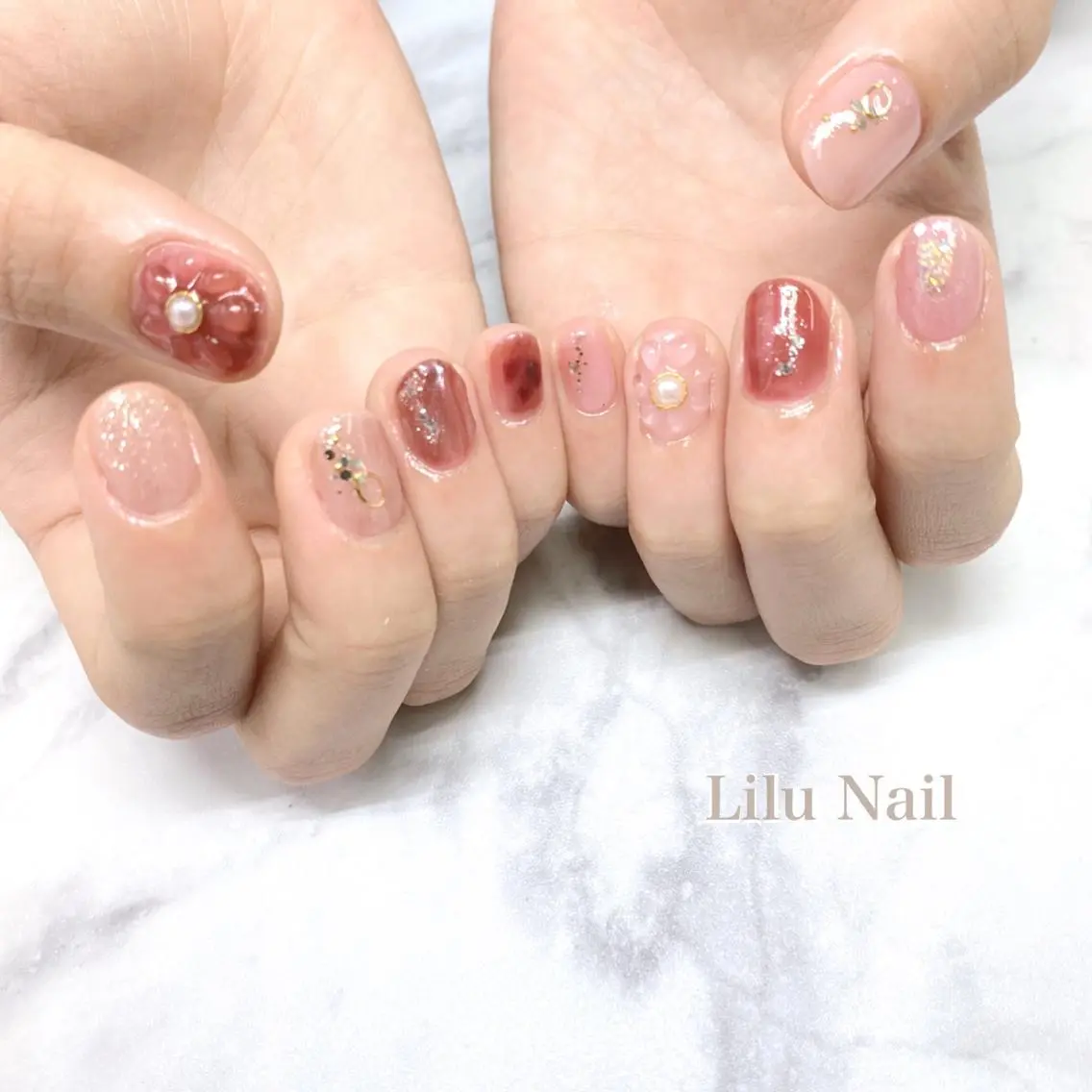 ネイル ニュアンスネイル モチの良さ◉ フィルインネイル♡のネイルデザイン