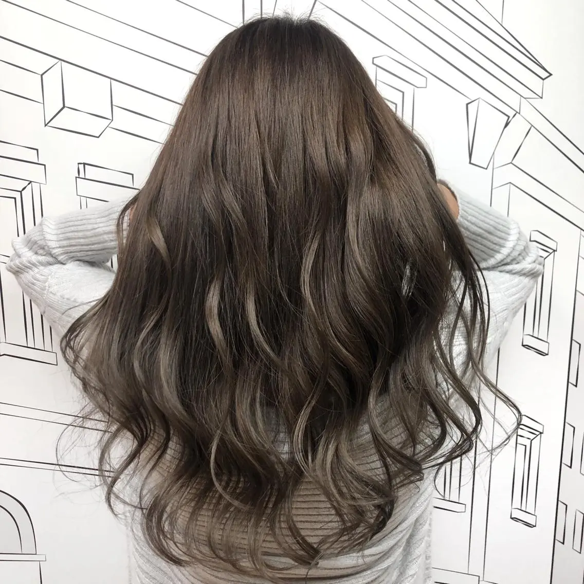 ロング カラー グレージュ ハイライトカラー 外国人風カラー ハイライト TOMOKA/透明感 艶髪/髪質改善🫧のヘアスタイル