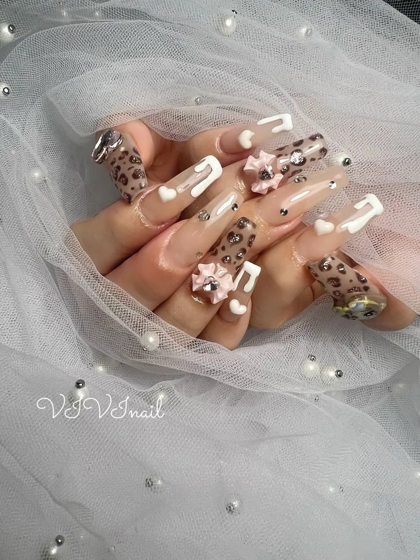 ネイル ロングネイル 持ち込み ハンドネイル vivi nailのネイルデザイン