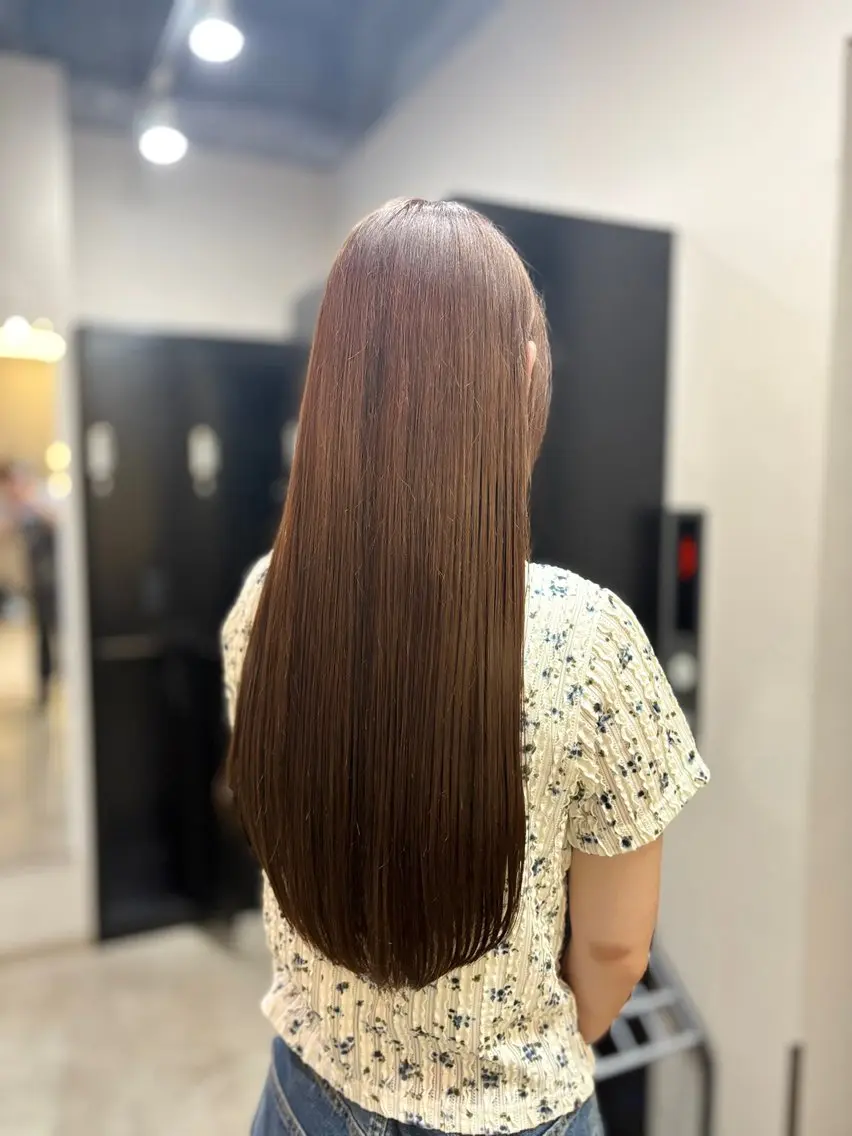 カラー 大田 陽菜のヘアスタイル
