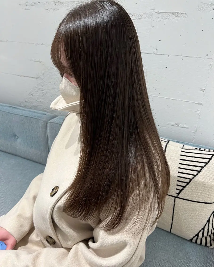 ロング 峯田 優花のヘアスタイル