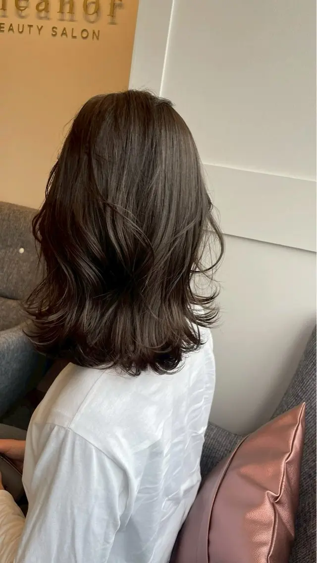 ミディアム カラー ブラウンカラー チョコレートブラウン レイヤーカット 🌼nonoka🌼 モデル募集中🛵のヘアスタイル