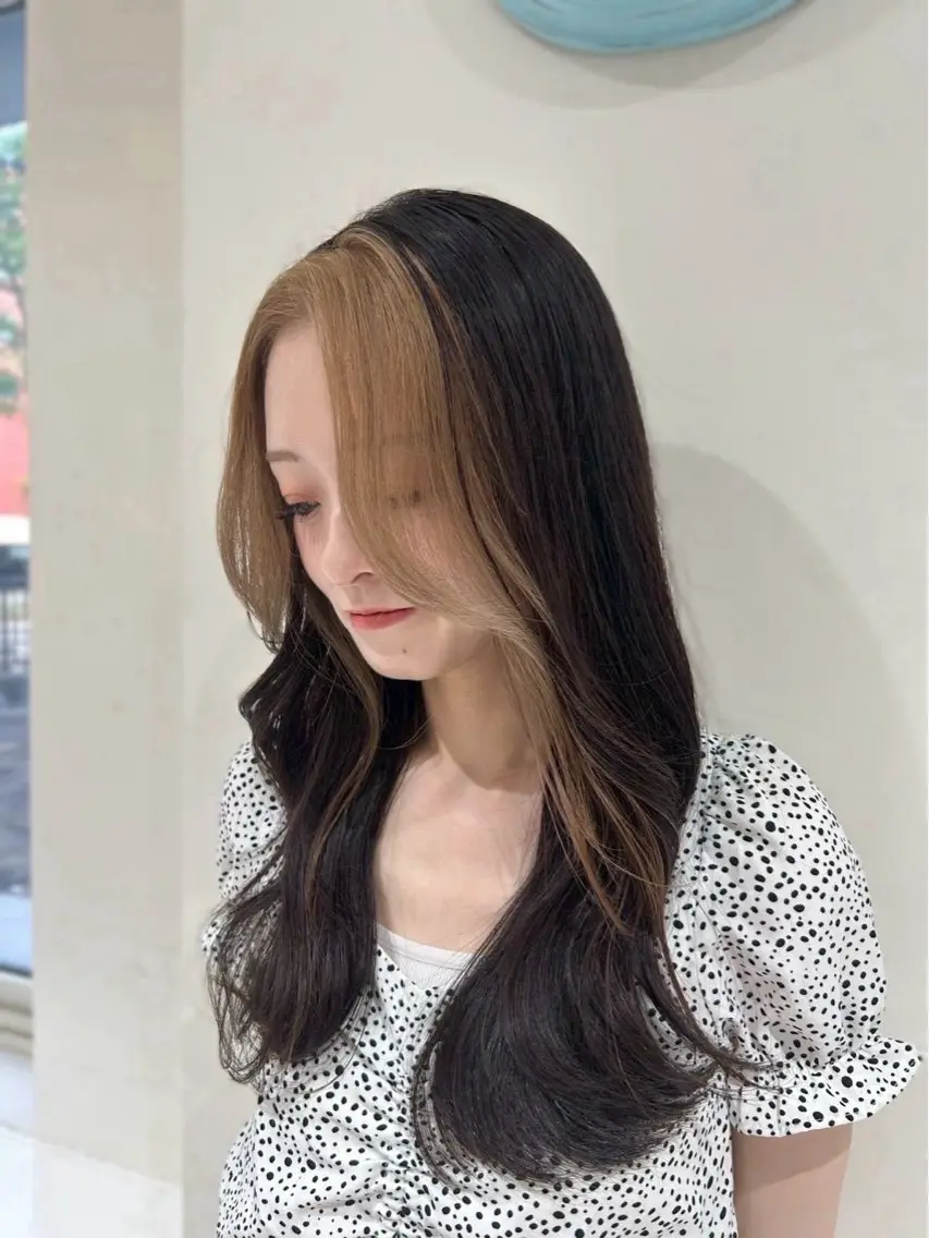 ロング カラー ミストバング  フェイスフレーミング ヘアカラー ＠RICH Ryokaのヘアスタイル