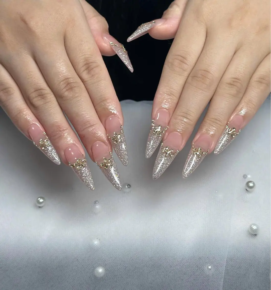 ネイル フレンチネイル ジェルネイル ハロウィン 韓国ネイル マグネットネイル Hbaby nailのネイルデザイン