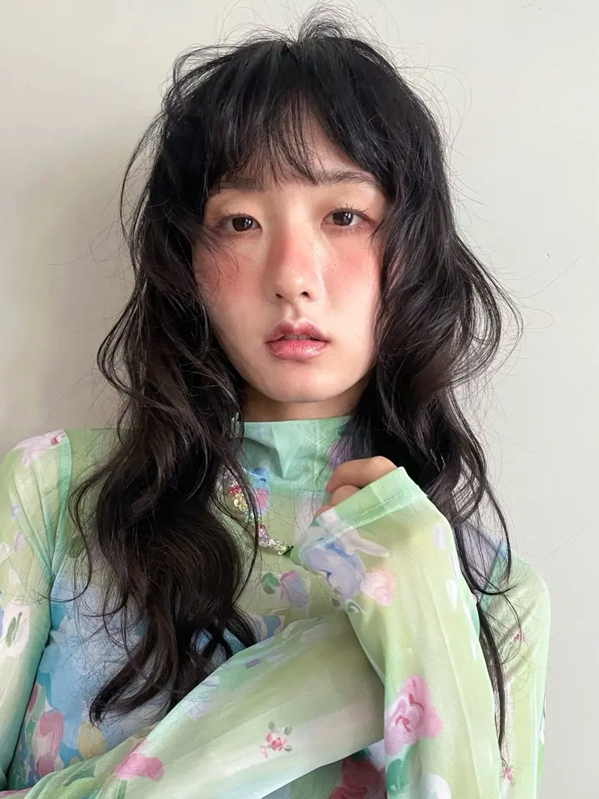 カラー 深澤 智佐乃のヘアスタイル