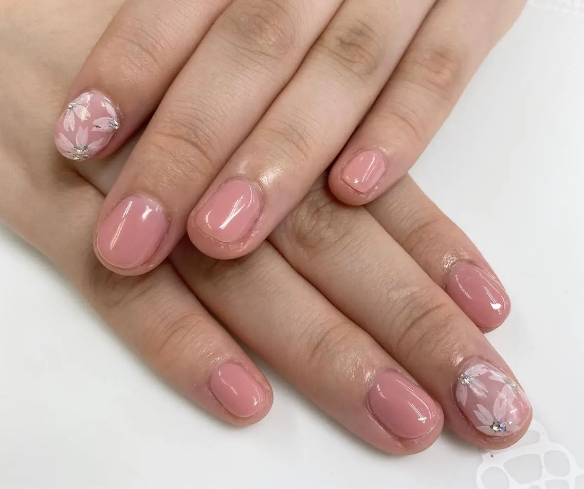 ネイル 吉田 (ネイリスト)のネイルデザイン
