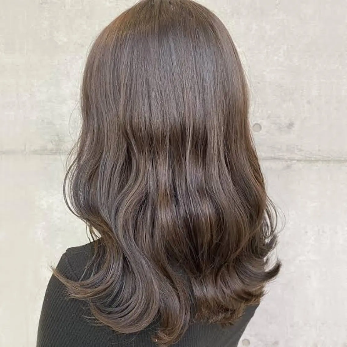 カラー アッシュ ベージュカラー ブリーチ ケアブリーチ ダブルカラー 🌼あんなtrend color🌼のヘアスタイル