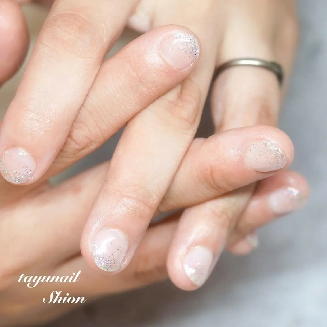 ネイル ブルー ジェルネイル グラデーション キラキラネイル ラメ(グリッター) ネイルサロン 【たゆnail】のネイルデザイン