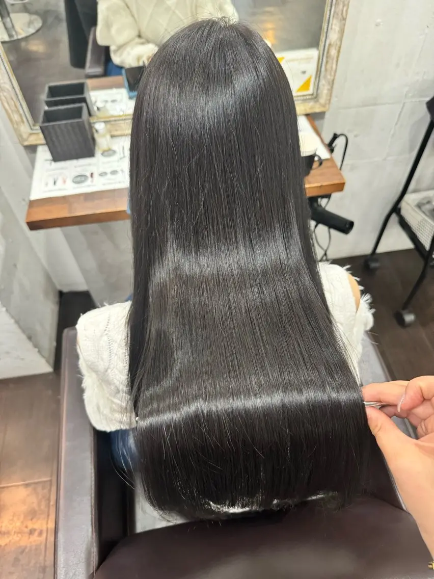 ロング カット ヘアカラー トリートメント 難波 茜のヘアスタイル