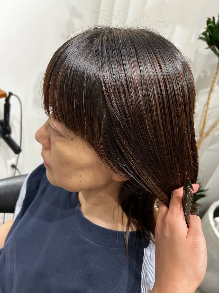 ミディアム 顔周りカット 似合わせカット 小顔カット カット 山本 麗のヘアスタイル