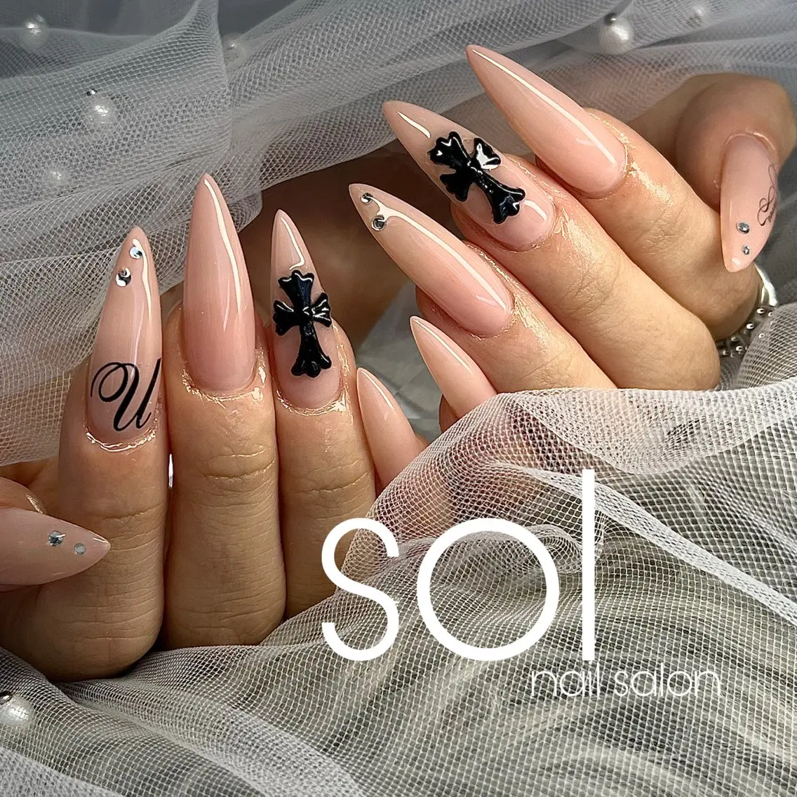 ネイル ハンドネイル sol manakaのネイルデザイン
