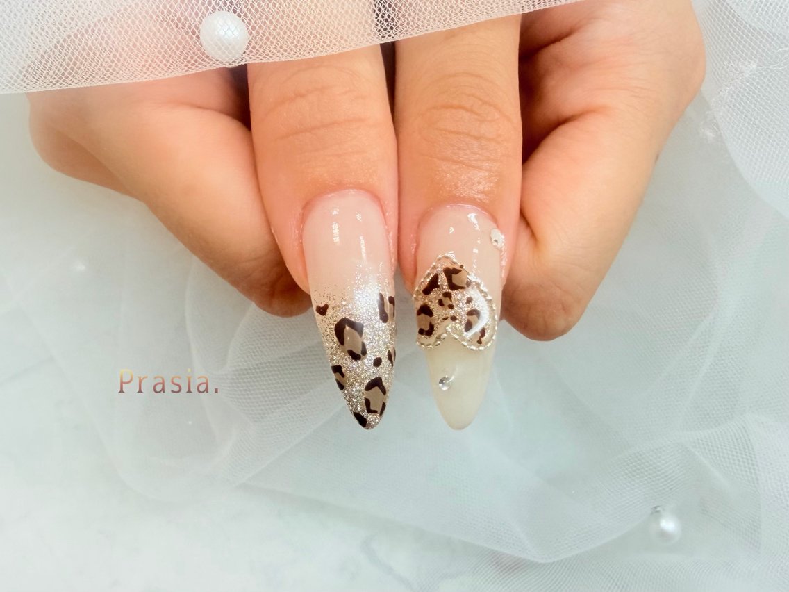 ネイル ハンドネイル Purasia. Yamasaki🌙のネイルデザイン