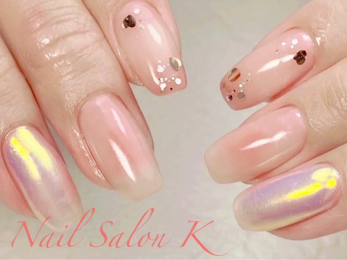 ネイル オーロラネイル チークネイル ハート ホログラムネイル 持ち込み ハンドネイル Nail Salon K 🧸美爪育成のネイルデザイン