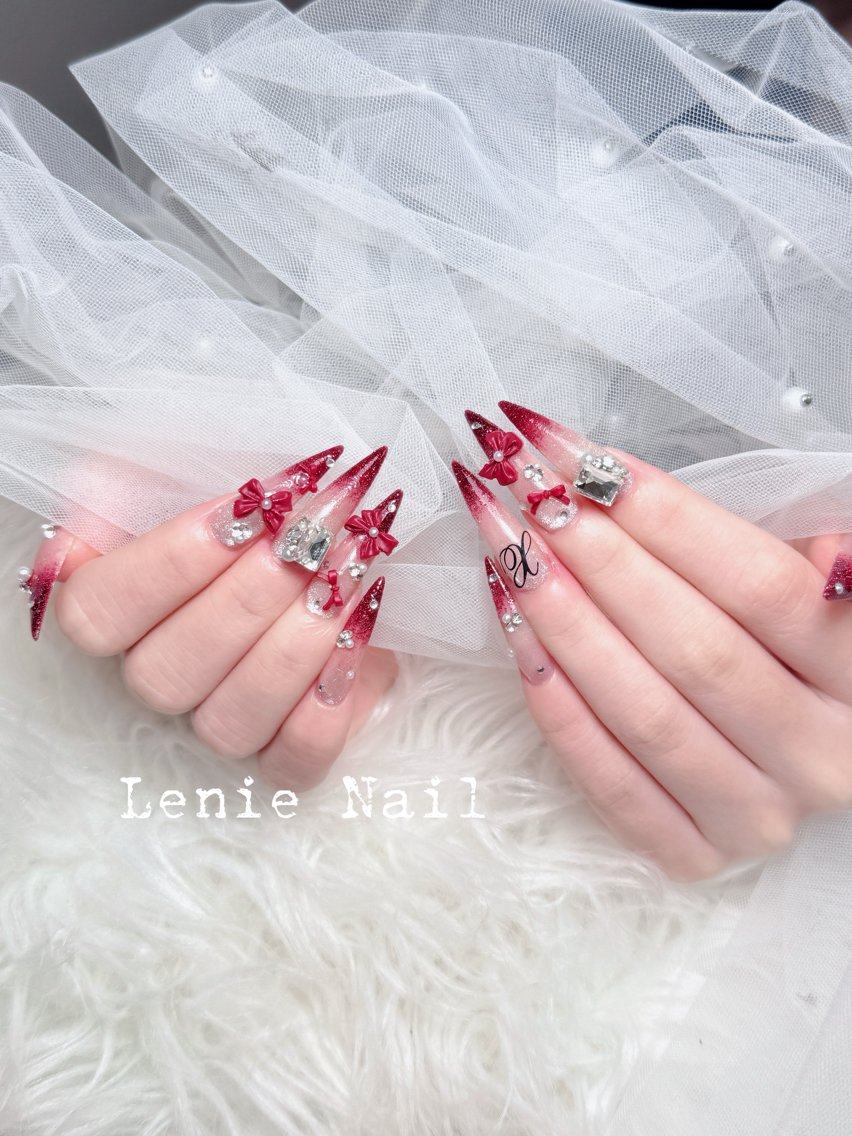 ネイル チークネイル 長さ出し フラッシュネイル フレンチネイル グラデーション ハンドネイル Lenie Nail Salonのネイルデザイン
