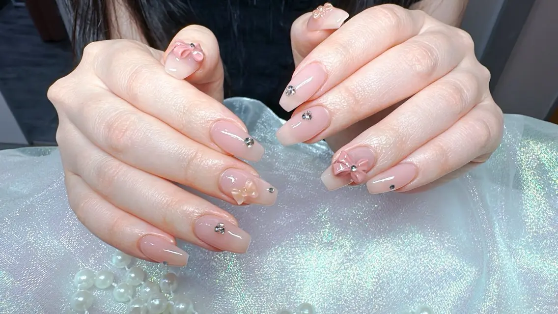 ネイル ハンドネイル Di'a nail ネイルサロンのネイルデザイン