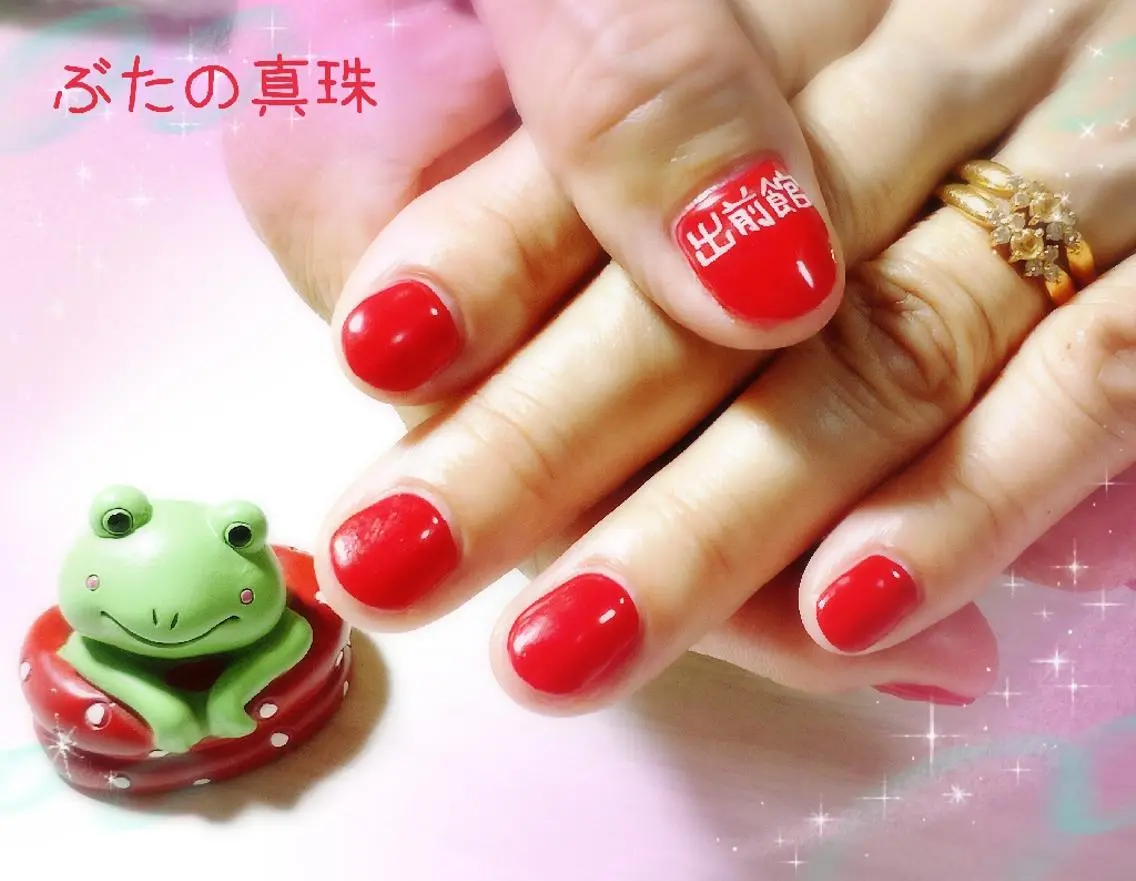 ネイル シンプルネイル ハンドネイル 林 珠里のネイルデザイン