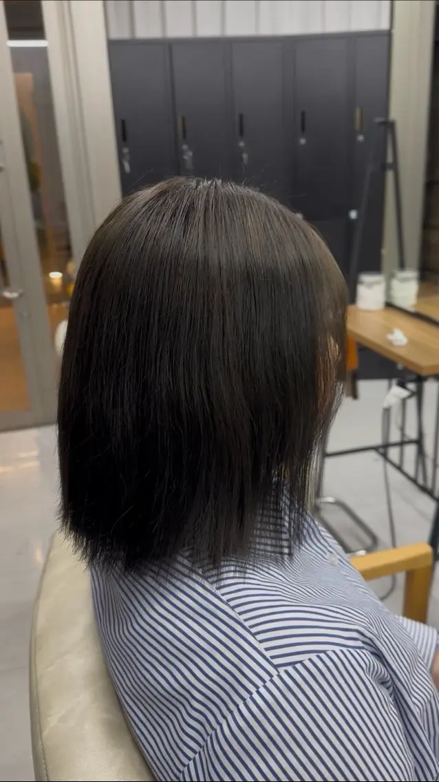 ミディアム カラー ベージュカラー オリーブベージュ ヘアカラー 金井 煌仁のヘアスタイル
