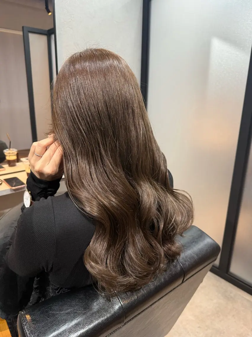 ロング カラー カット ヘアカラー トリートメント soi 💜AYAKOのヘアスタイル