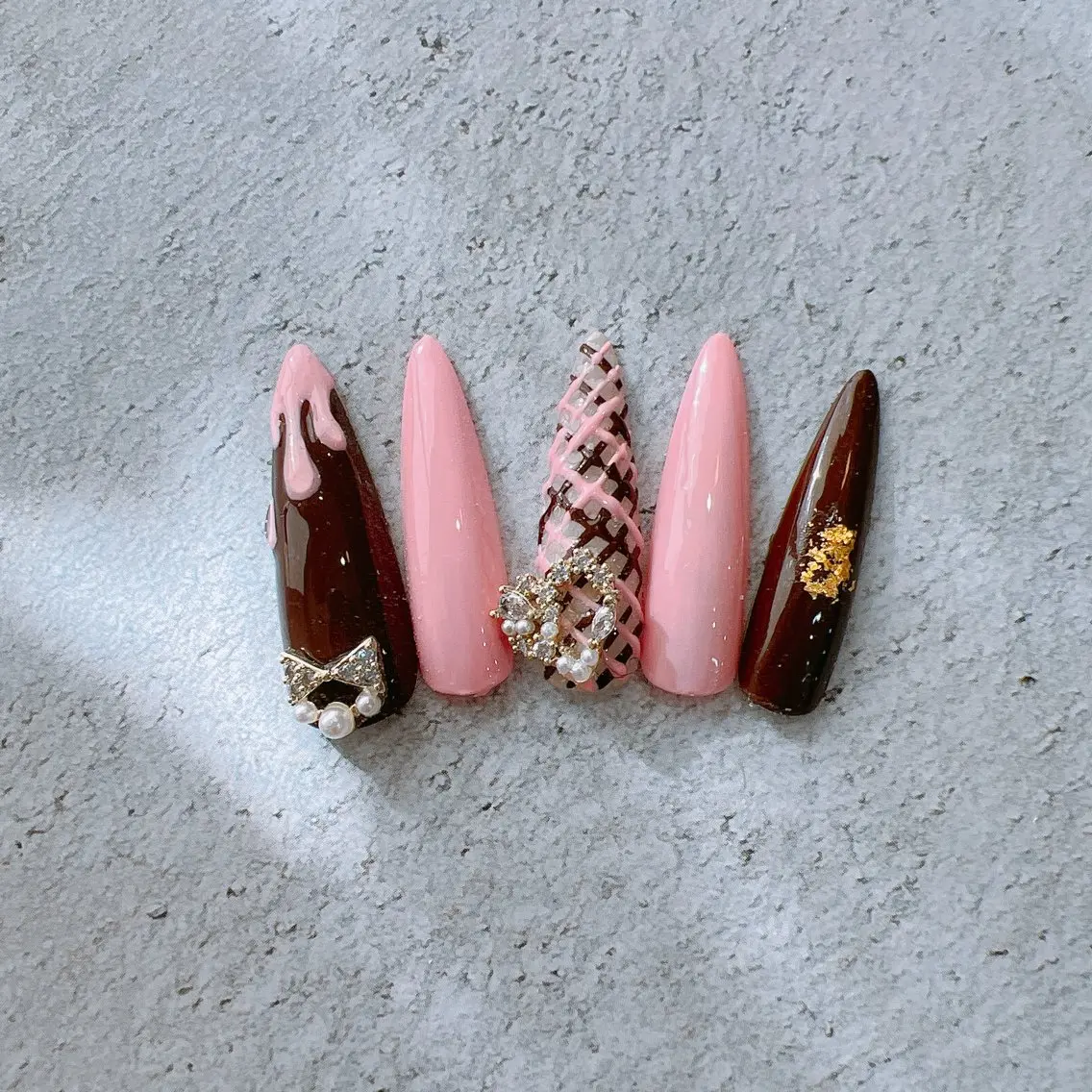 ネイル バレンタイン ハンドネイル nail salon nommi yukaのネイルデザイン