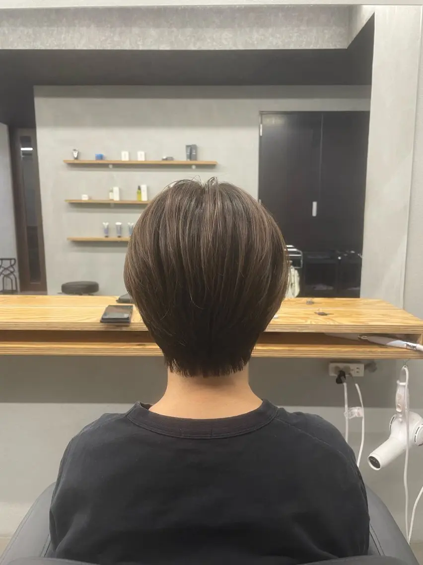 ショート . Manatoのヘアスタイル