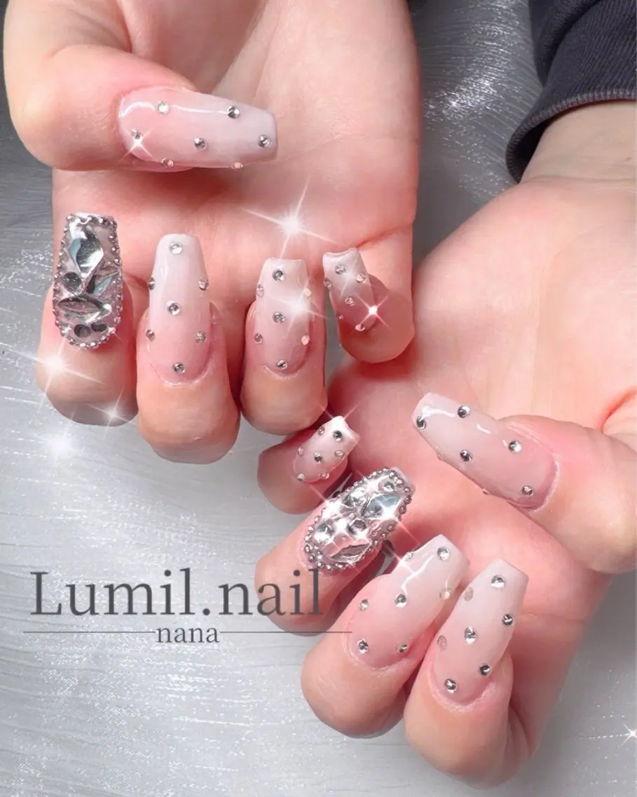 ネイル キラキラネイル ハンドネイル Lumil.nail ななのネイルデザイン