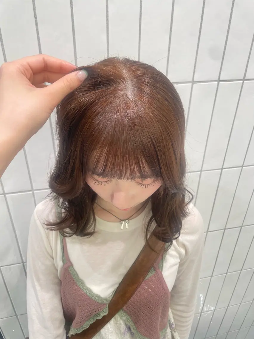 ミディアム ヘアカラー ネイル🍥カラー / ネモトコハルのヘアスタイル
