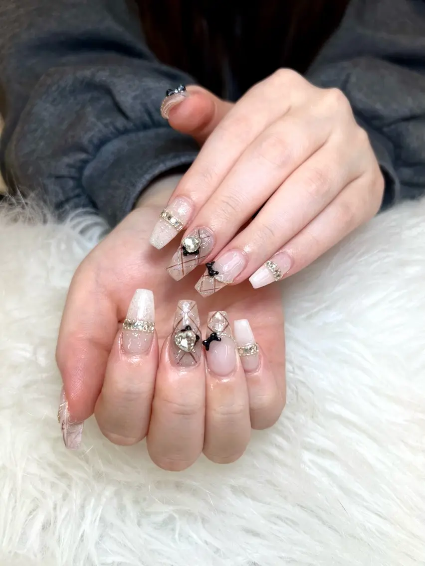 ネイル ハンドネイル ANH NAIL ゴテゴテ専門店💎のネイルデザイン