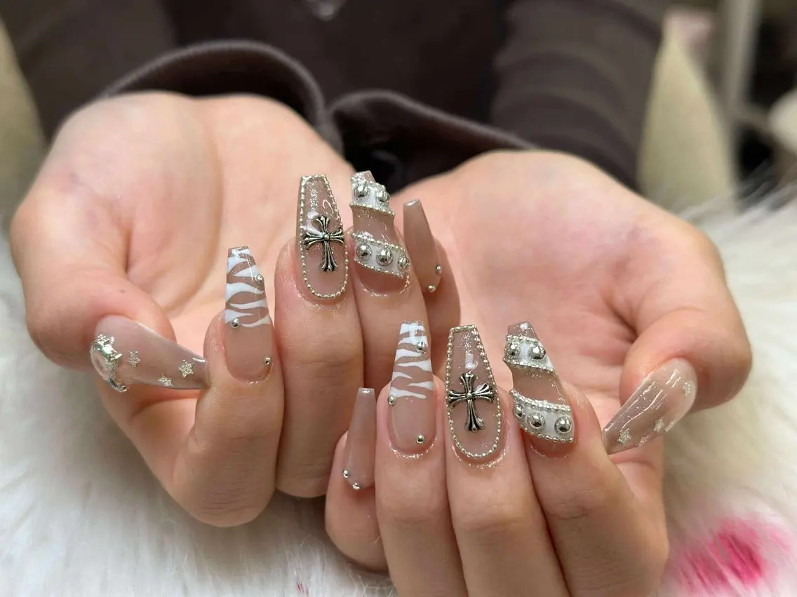 ネイル ハンドネイル Jenn Nail Salonのネイルデザイン