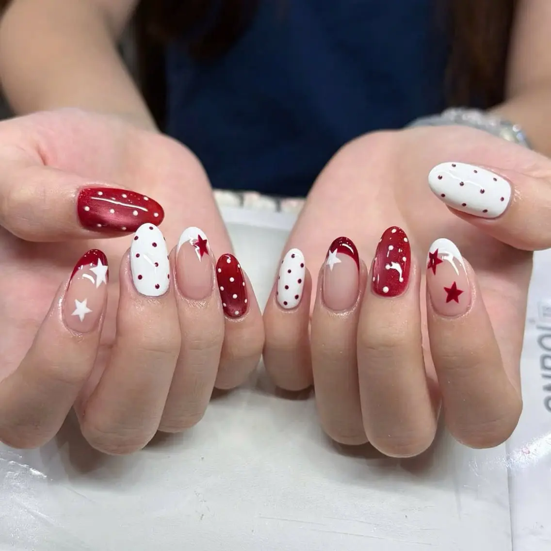 ネイル チークネイル ドット フレンチネイル グラデーション 韓国ネイル ハンドネイル Minette nailrinrinのネイルデザイン