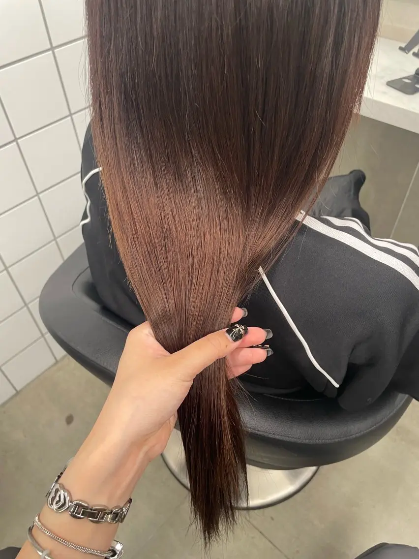 カラー ヘアカラー トリートメント ヘアセット 🖤艶髪／髪質改善 横浜美容室／ゆりのヘアスタイル