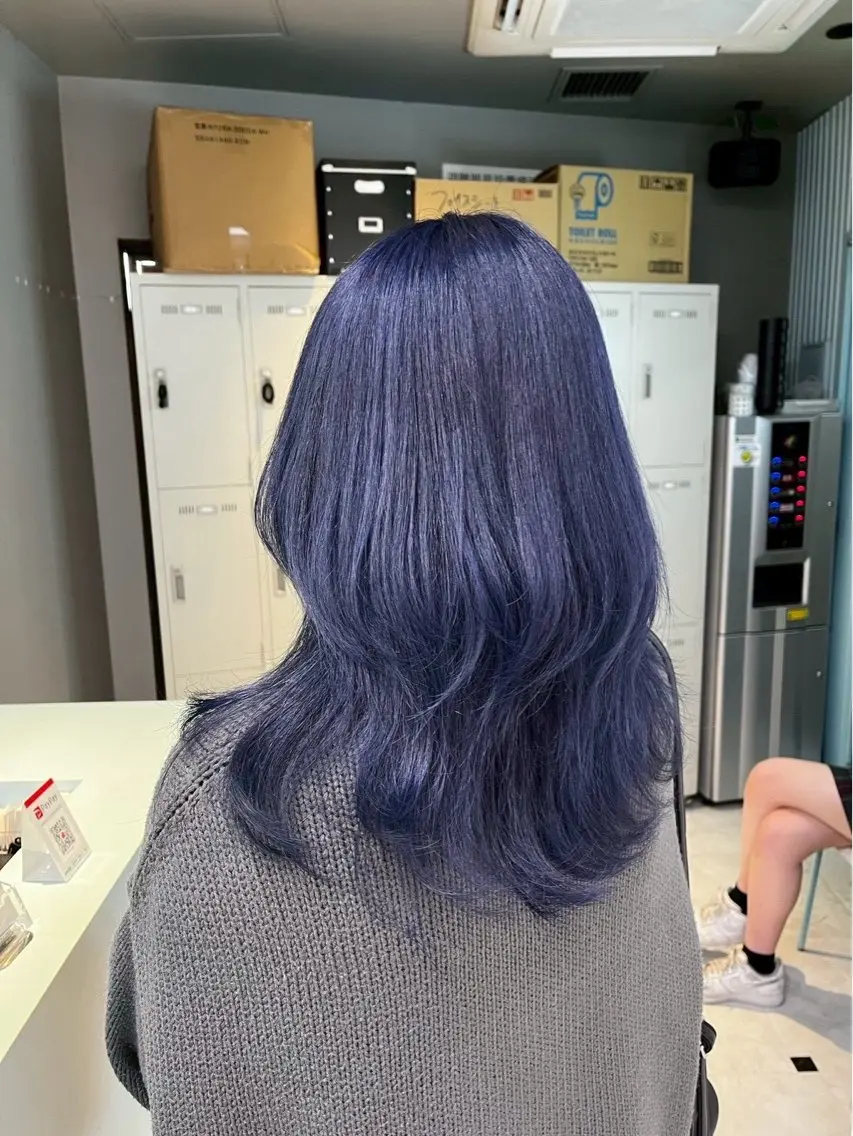 カラー ブルーカラー ヘアカラー 💎寒色💎 HARUKAのヘアスタイル