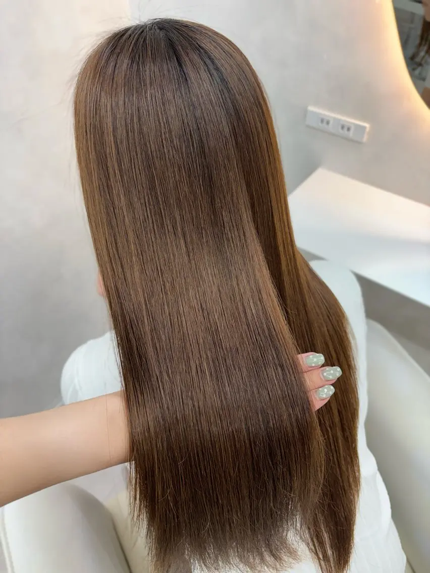 ✨ブリーチ毛でも！ダメージ最小限✨最高級HITA髪質改善ストレート強制🪽全ての髪を艶髪ストレートに🫧の写真
