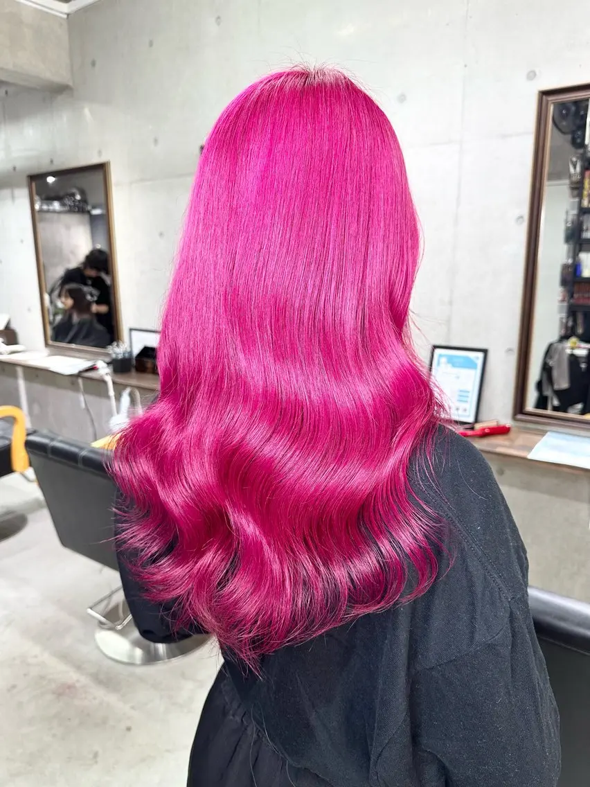 ロング カラー ピンクカラー ヘアカラー トリートメント かずくん🦩名古屋 ハイトーン/レイヤーのヘアスタイル