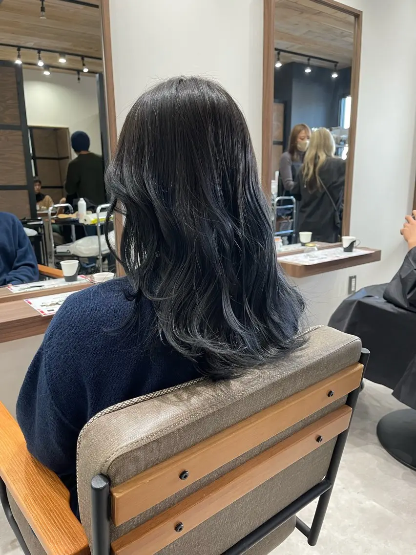 セミロング カット ヘアカラー トリートメント 朝5分でキマる艶髪 /ヤマダのヘアスタイル