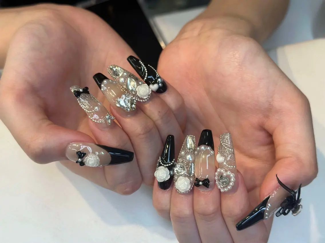 ネイル アートネイル ジェルネイル ネイルチップ Jenn Nail Salonのネイルデザイン