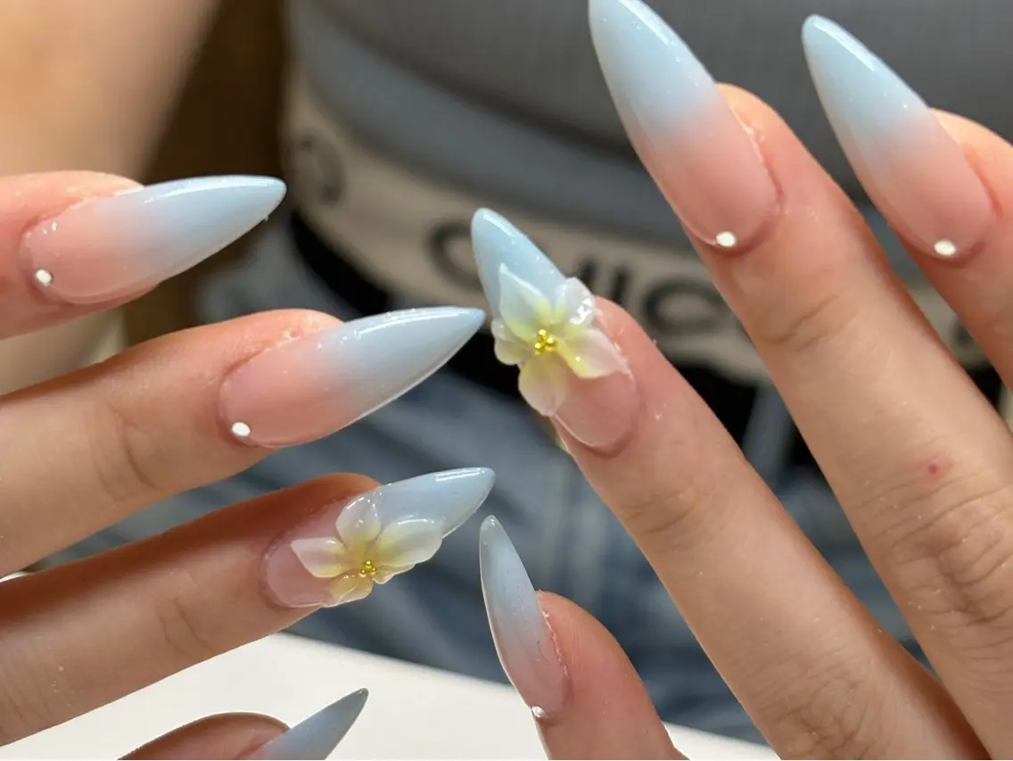 ネイル ハンドネイル SHION  のネイルデザイン