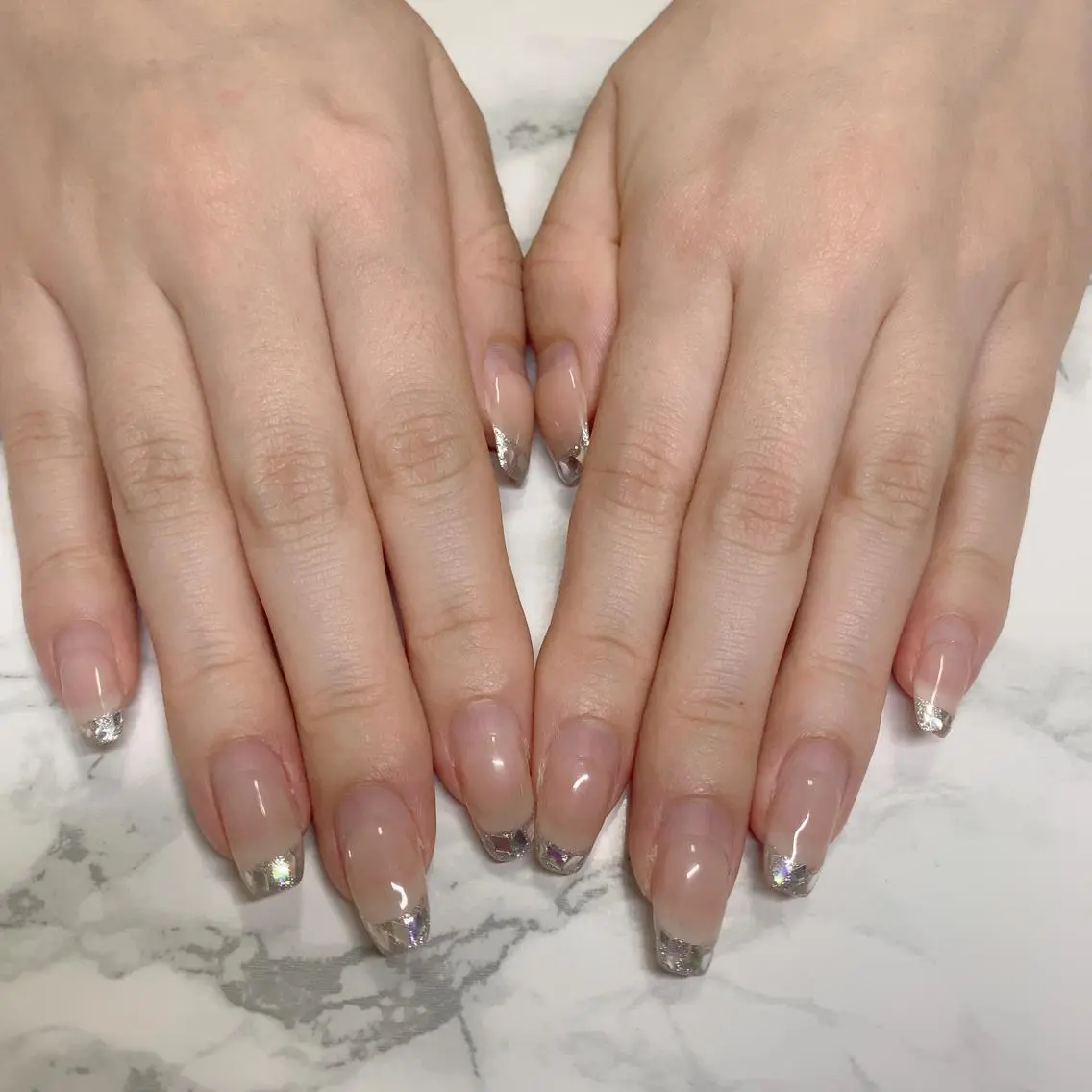 ネイル はな💎ネイル ワンホン、長さ出しのネイルデザイン