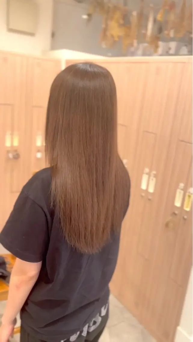 ロング カラー カット ヘアカラー アユム副店長褒められ 艶髪プロデュース✨のヘアスタイル