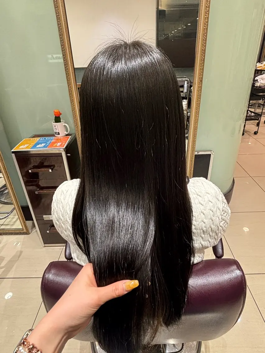 カラー ヘアカラー 透明感カラー🥣🫧 家本 夏鈴のヘアスタイル