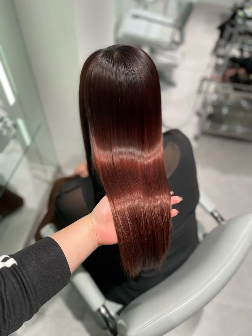 ロング カラー カット ヘアカラー トリートメント unique RINNEのヘアスタイル