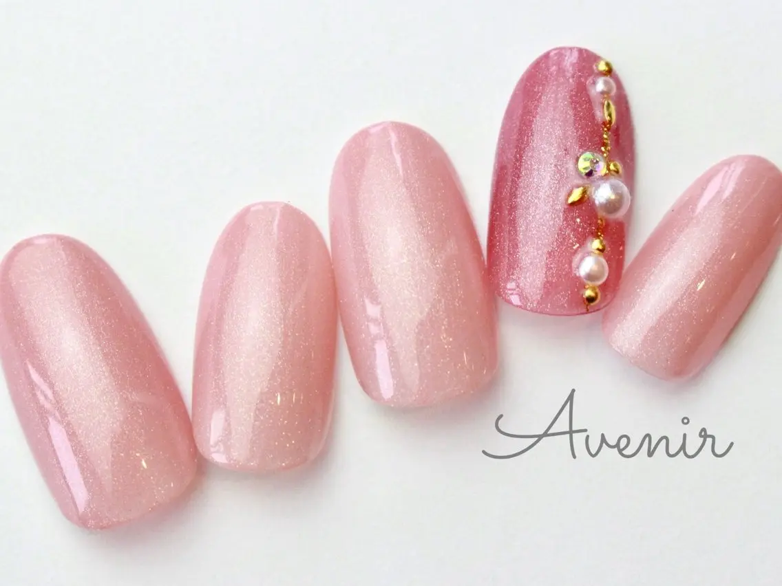 ネイル ハンドネイル Avenir 表参道 nail&eye予約のネイルデザイン
