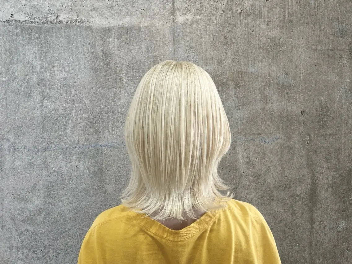 ミディアム カラー 蓮見友里 PiSTA／portのヘアスタイル