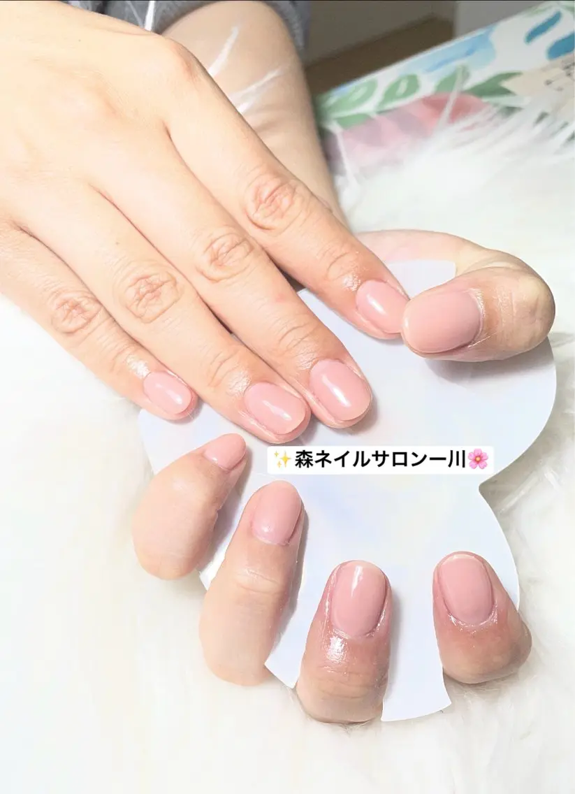 ネイル ハンドネイル 森 ネイル サロンのネイルデザイン