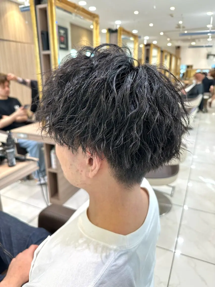 メンズカット×パーマ🧑‍🦱ダメージケアトリートメントの写真