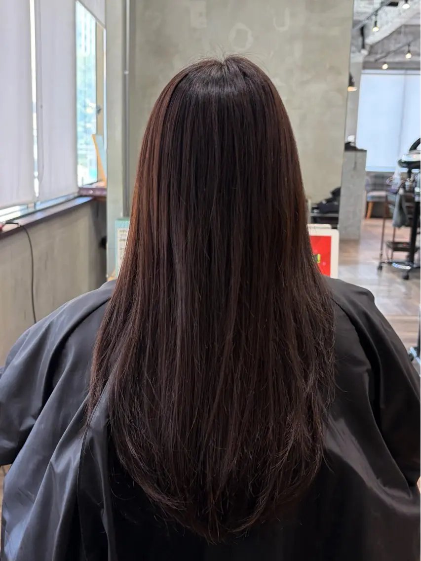 ロング レイヤーカット カット La fith 新田のヘアスタイル