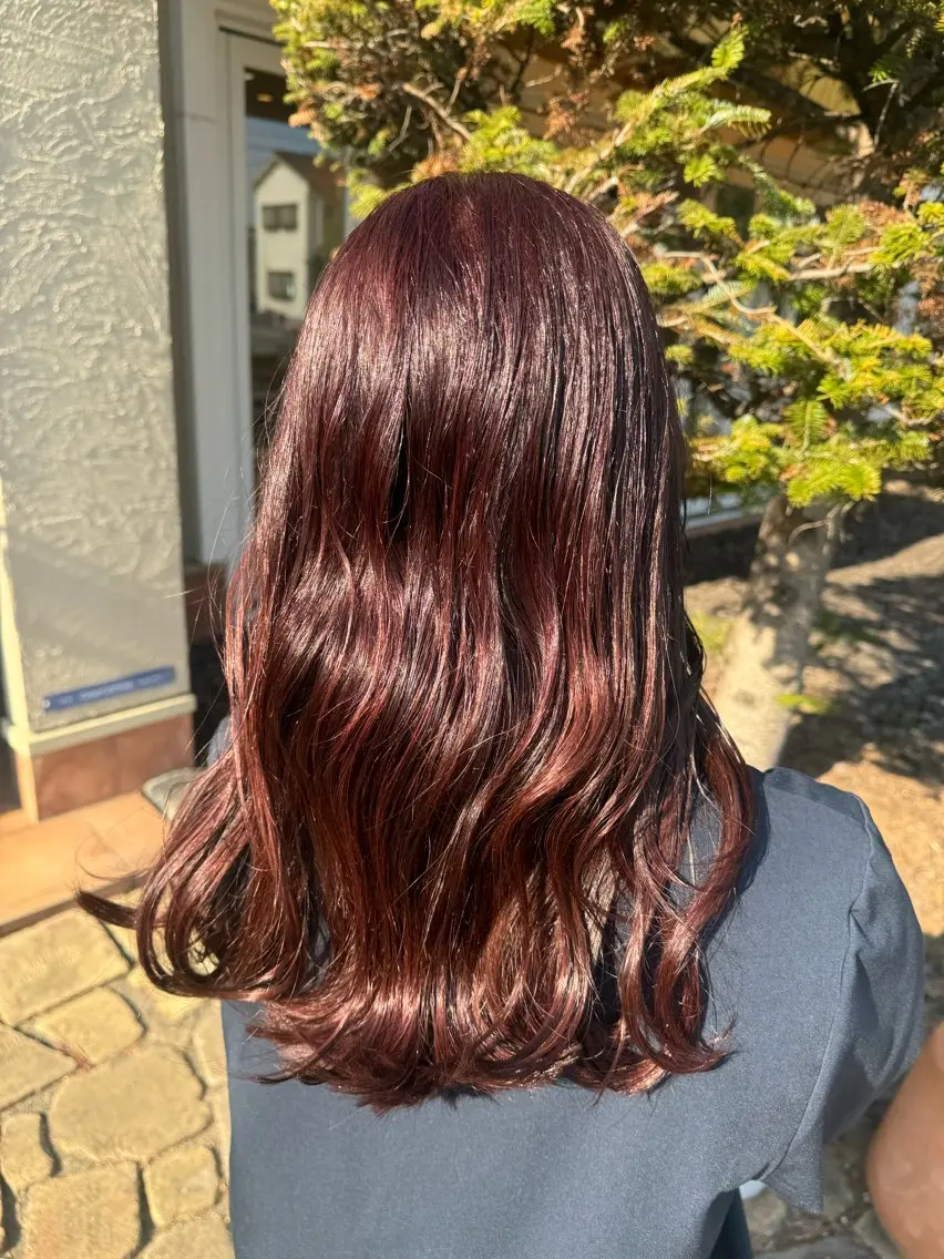 ロング カラー ブリーチ ブリーチなしカラー カット ヘアカラー 𝒇𝒍𝒂𝒕/ 𝐇𝐈𝐍𝐀のヘアスタイル