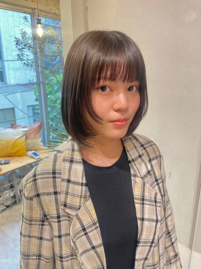 ショート ボブ 透明感カラー 🦋AYAのヘアスタイル