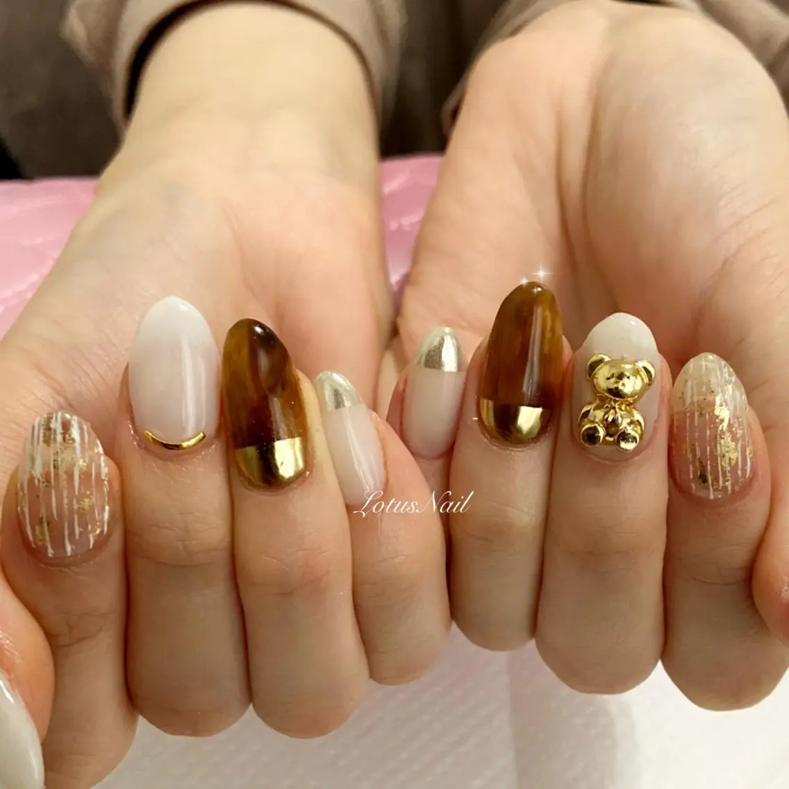 ネイル ニュアンスネイル ハンドネイル Lotus Nailのネイルデザイン